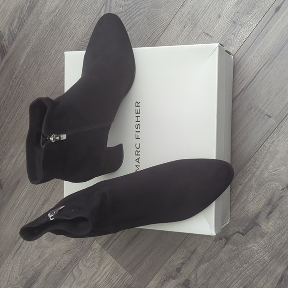Boots by Marc Fisher Black Multi Fabric Dyvine Design - Picture 1 of 11
